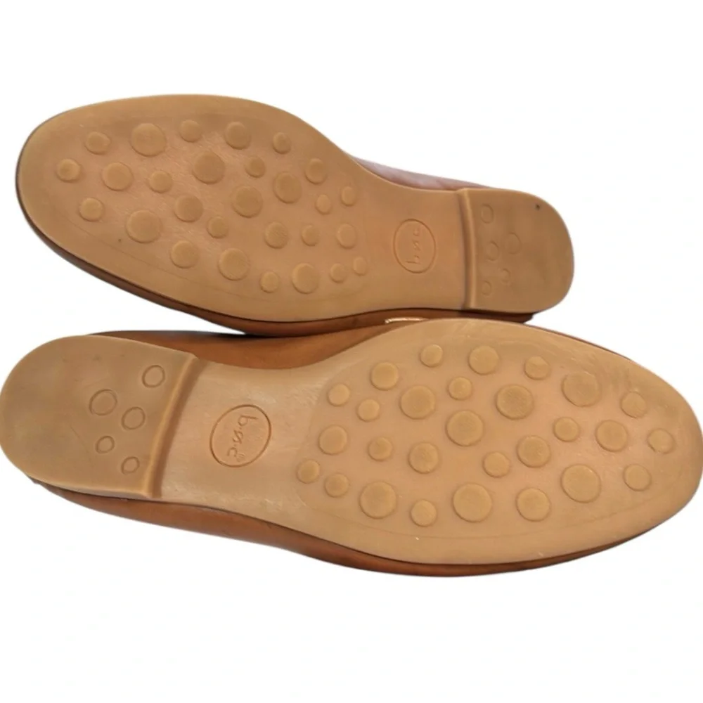 b.ø.c. Tan Faux Leather Penny Loafers 8.5 Casual Slip On Flats EUC